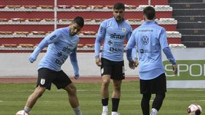El DT de Uruguay Diego Alonso anuncia su primera convocatoria