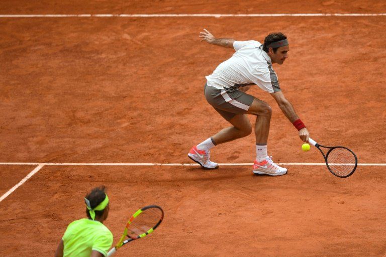 El huracán Nadal termina sin problemas con Federer