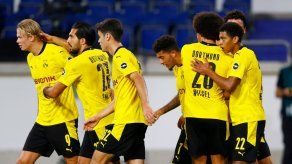 Bellingham anota y el Dortmund golea 5-0 al Duisburg