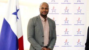 Irving Saladino está estable tras contagiarse de COVID-19