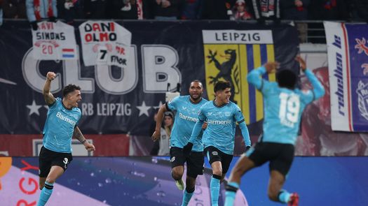 Bayer Leverkusen superó al Leipzig con gol del ecuatoriano Hincapié&nbsp;