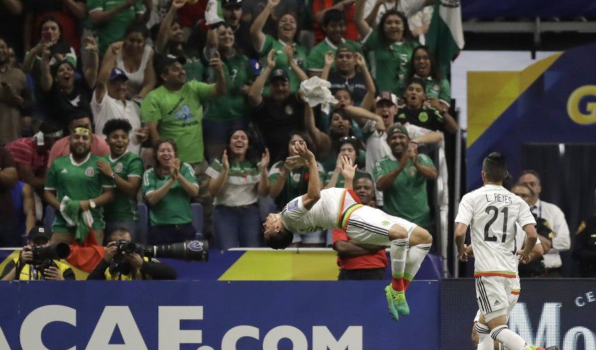 Oro: México sufre pero avanza a cuartos como primero