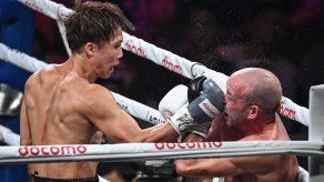 El Monstruo Naoya Inoue gana por TKO a TJ Doheny para mantener invicto