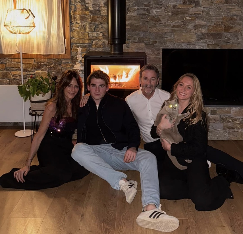 El DT Thomas Christiansen celebró el Año Nuevo junto a su familia