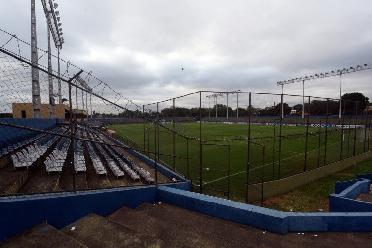 El estadio del paraguayo Libertad sigue fiel al detenido Nicolás Leoz