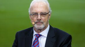 Beckenbauer cooperará con pesquisa de FIFA