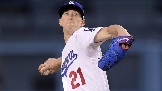 Los Bravos se imponen 5-3 a los Dodgers; Camargo de 1-0