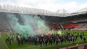 El Manchester United-Liverpool es aplazado tras invasión de Old Trafford por aficionados