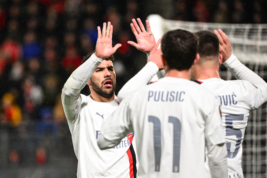 Europa League: El Milan avanzó a octavos a pesar de caer en la vuelta