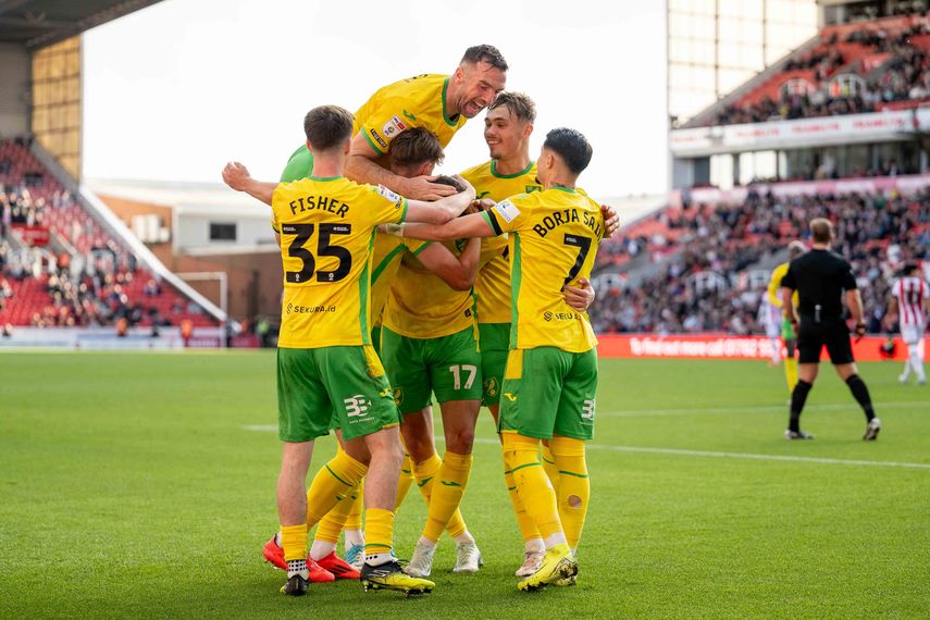 José Córdoba fue titular en el empate del Norwich City ante Stoke