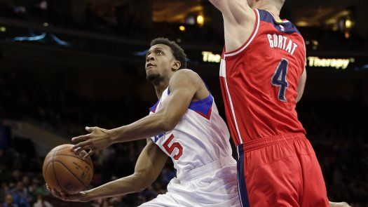 Noel guía a 76ers al triunfo frente a Wizards