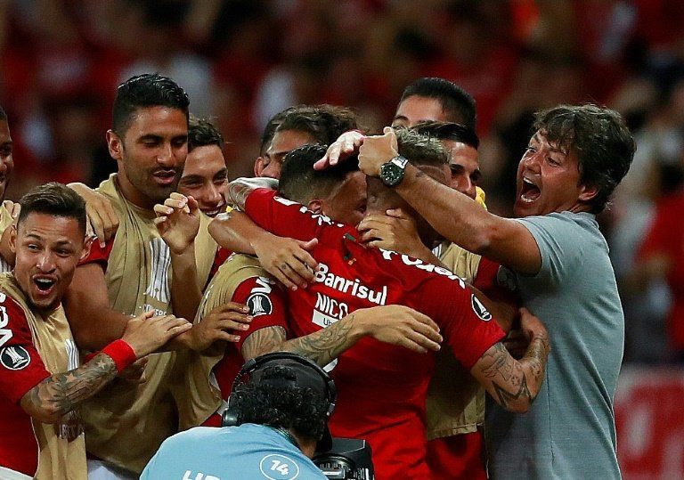 River tropieza, Internacional y Flamengo ganan y mandan en Libertadores
