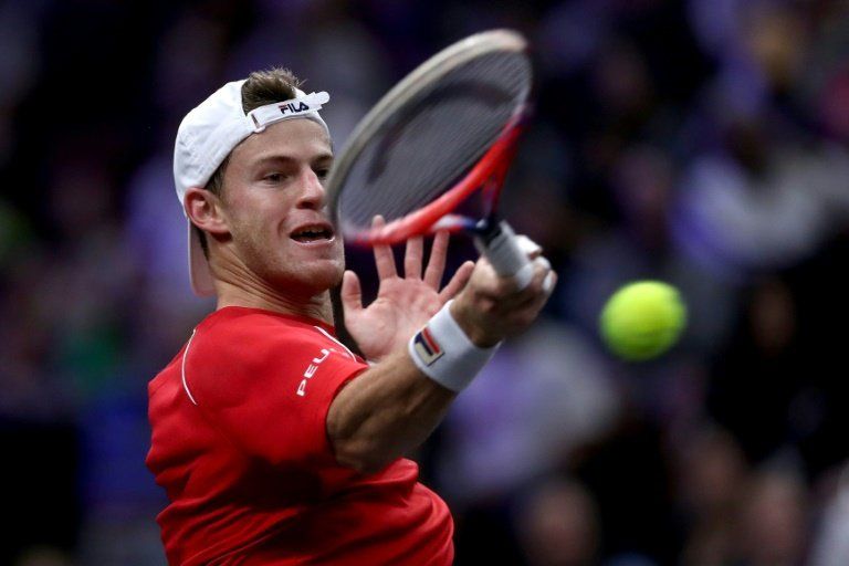 El argentino Schwartzman eliminado en Amberes; Monfils y Edmund jugarán la final