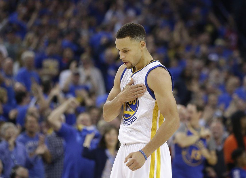 En los playoffs, los Warriors buscan sumar 16 victorias más