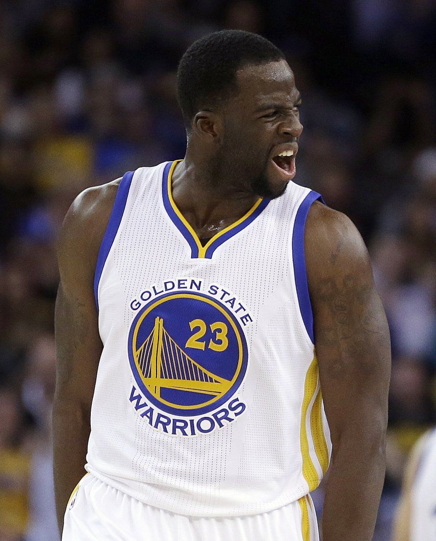 Warriors ganan a Clippers 121-104, siguen invictos
