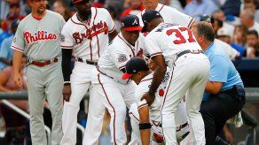 Filis superan 5-2 a Atlanta y Johan Camargo sale lesionado