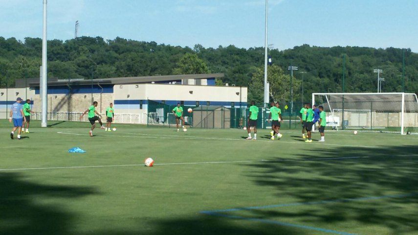 Panamá se ejercita tras el empate ante EEUU