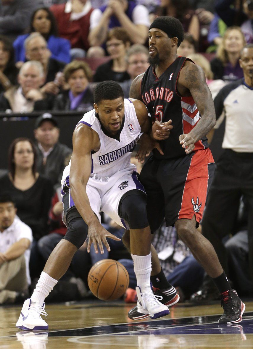 Cousins y Gay dan victoria a Kings