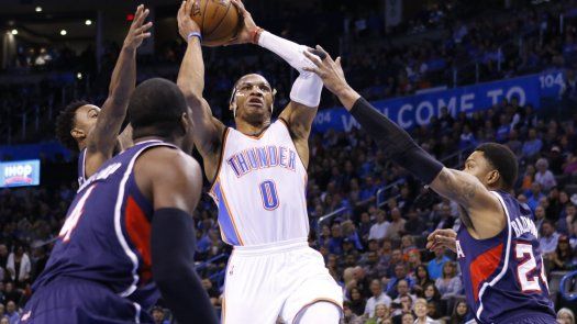 Otro triple doble Westbrook, el Thunder doblega a Atlanta
