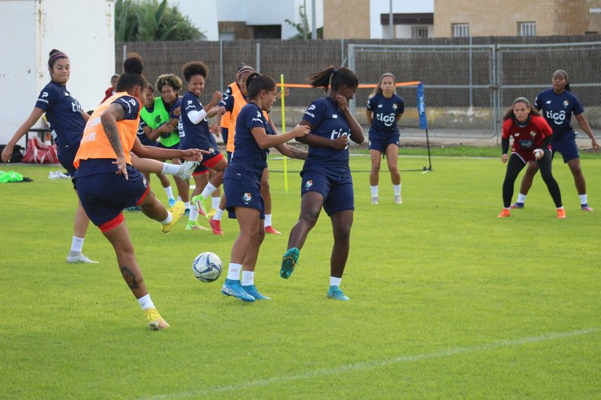 Panamá Femenina está preparada para enfrentar a Venezuela