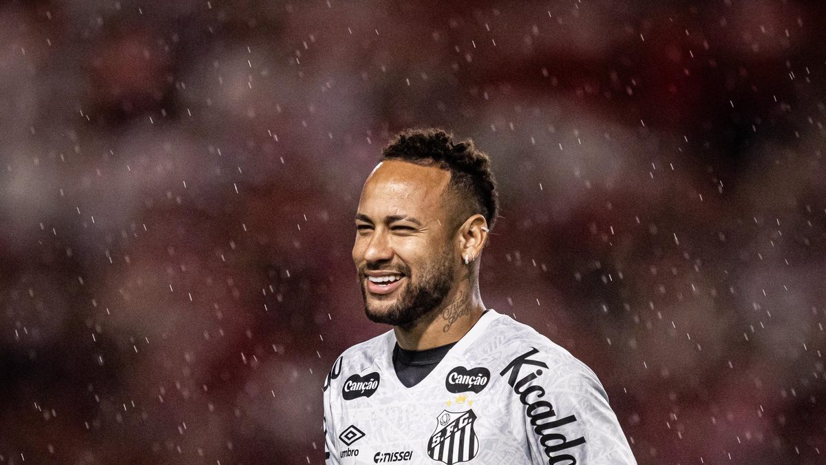 Neymar Jr renovó su contrato por un año con el Santos Neymar Jr renovó su contrato por un año con el Santos