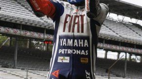 Lorenzo aprovecha errores y gana MotoGP en Indianápolis