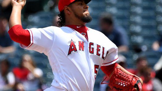 Jaime Barría logró su segunda victoria de la temporada con los Angelinos