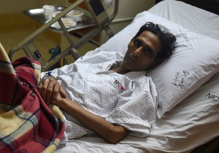 Una leyenda del hockey paquistaní suplica un trasplante de corazón a la India