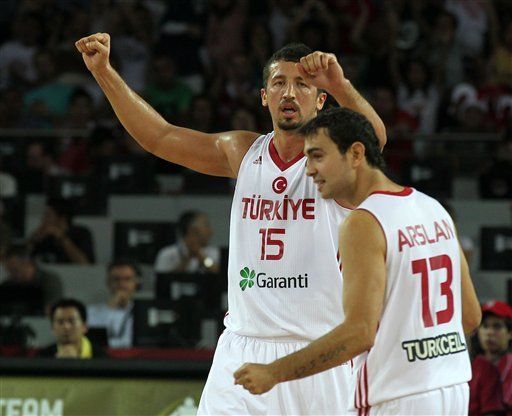 Mundial: Turquí­a se impone a Rusia 65-56