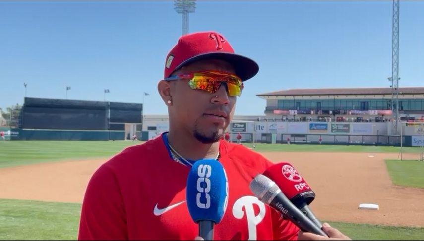 Johan Camargo enfocado en su primera temporada con los Phillies