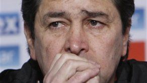Tena es presentado como entrenador de Cruz Azul