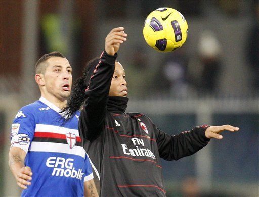 Allegri dice que no ha querido humillar a Ronaldinho