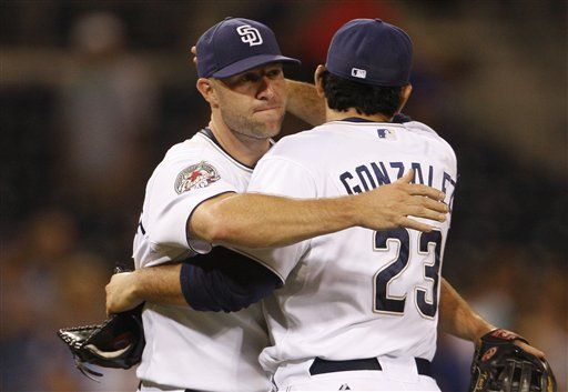 MLB: Padres 8, Mets 3; González produce tres