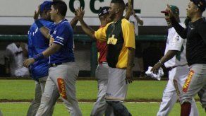 Estrellas del Atlántico vencieron al Pacífico en el Kenny Serracín