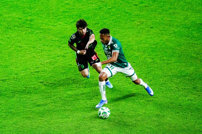 Ismael Díaz con exhibición en la Liga MX con doblete y asistencia