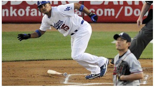 MLB: Dodgers 5, Bravos 4; Loney empuja la decisiva