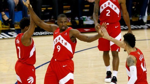 Kawhi destroza a los Warriors y Raptors acarician su primer título de NBA