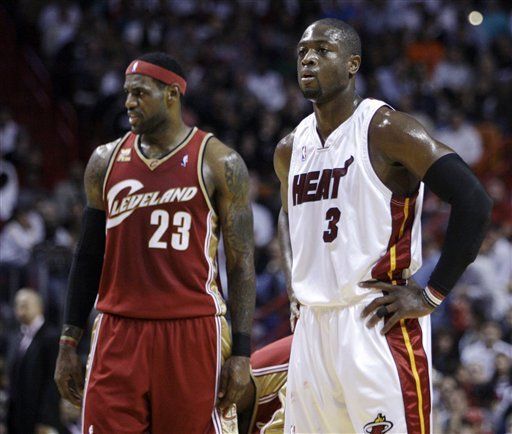 James supera a Wade y se niega a especular si serán compañeros