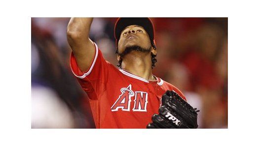 Ervin Santana logra segundo juego completo contra Azulejos