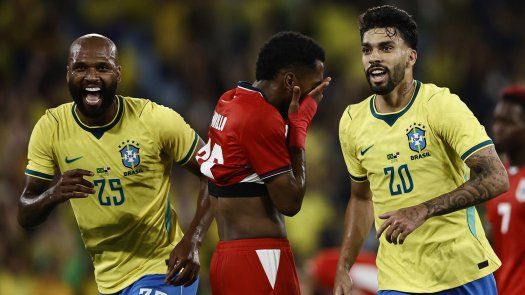 Selección de Panamá cae goleado ante Brasil en el Maracaná Selección de Panamá cae goleado ante Brasil en el Maracaná