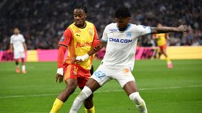 Michael Amir Murillo salió tocado en el duelo ante el Lens