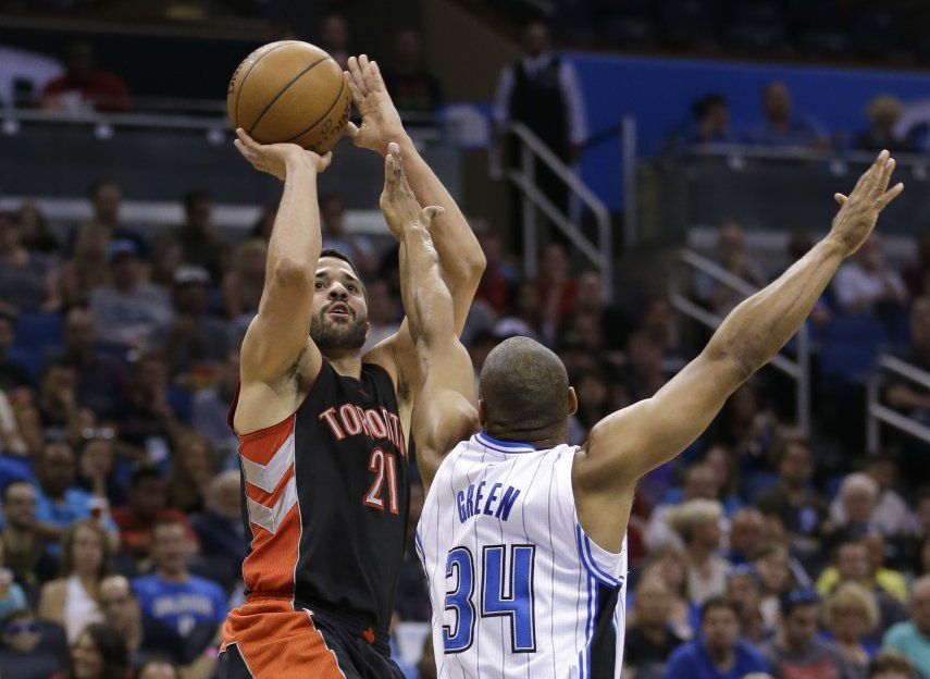 Triple de Williams da triunfo a Raptors sobre Magic