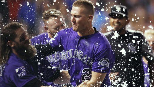 McMahon sacude jonrón en la 9na; Rockies vencen a Dodgers