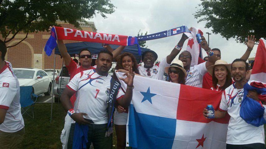 La Marea Roja apoyando a Panamá en Copa Oro