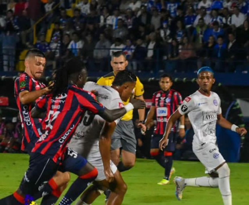 Copa Centroamericana 2023: Cartaginés y CD Universitario