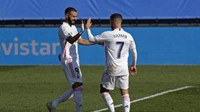 Hazard anota en goleada 4-1 del Real Madrid a Huesca