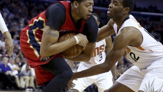 Davis deslumbra y Pelicans derrotan a Suns