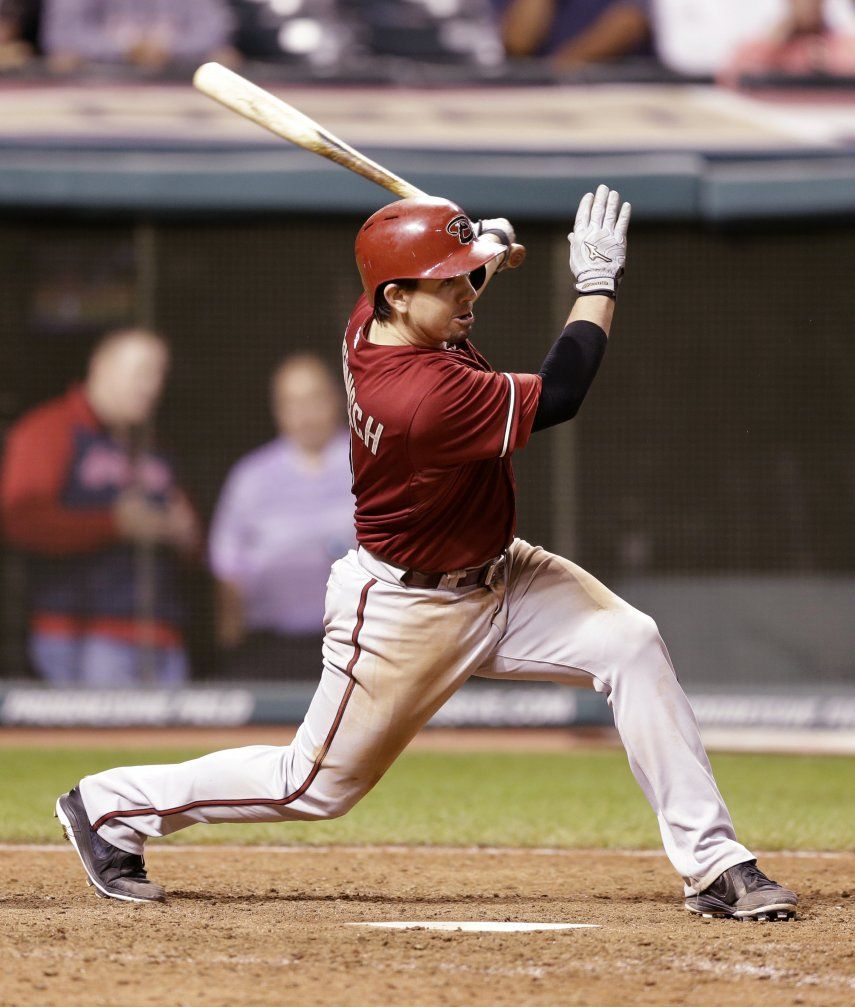 Diamondbacks e Indios dividen honores