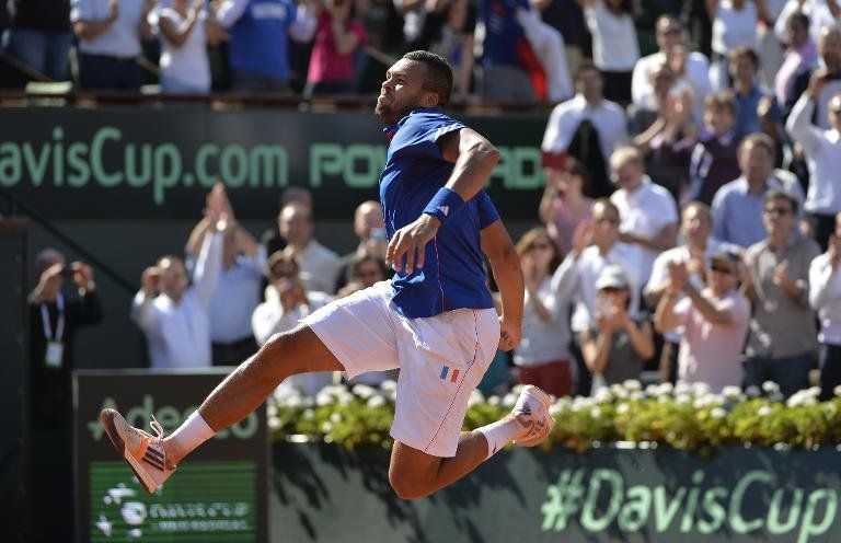 Suiza y Francia dan gran paso hacia la final de la Copa Davis