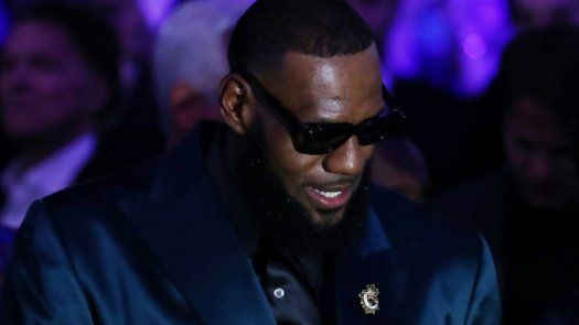 Los nuevos Lakers de LeBron James se presentan en sociedad